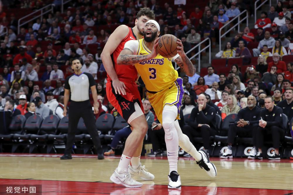 相较之下 相较之下