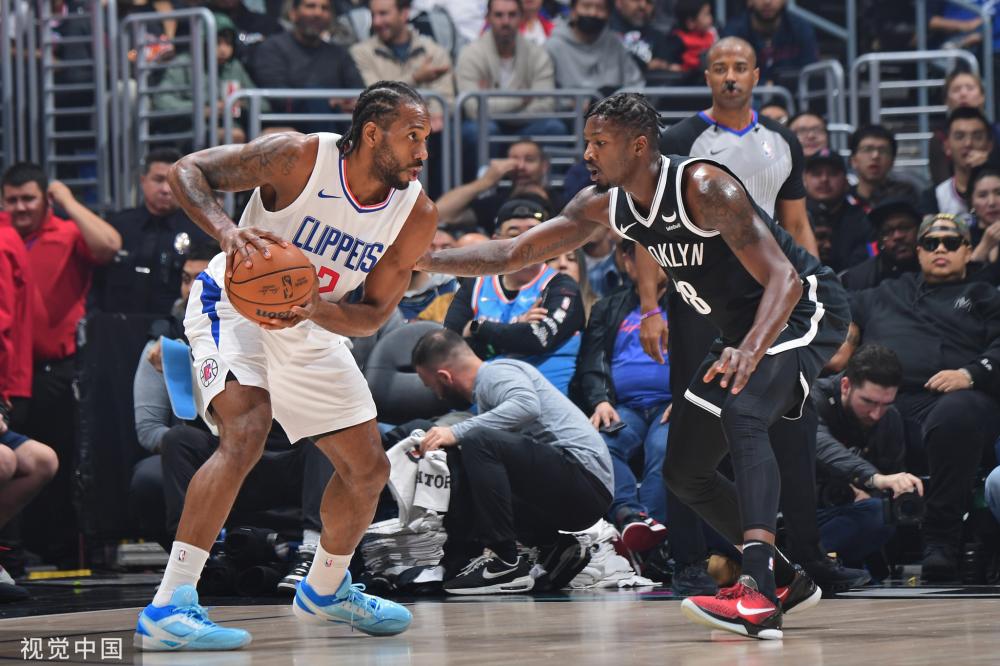 步行者以出 步行者以出